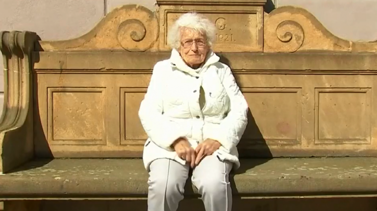 Duits dorp zweert 100-jarige vrouw in als gemeenteraadslid